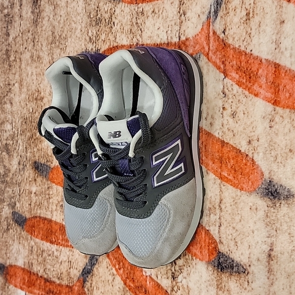 Girls 574 shadow logo lace up sneaker - Picture 2 of 8